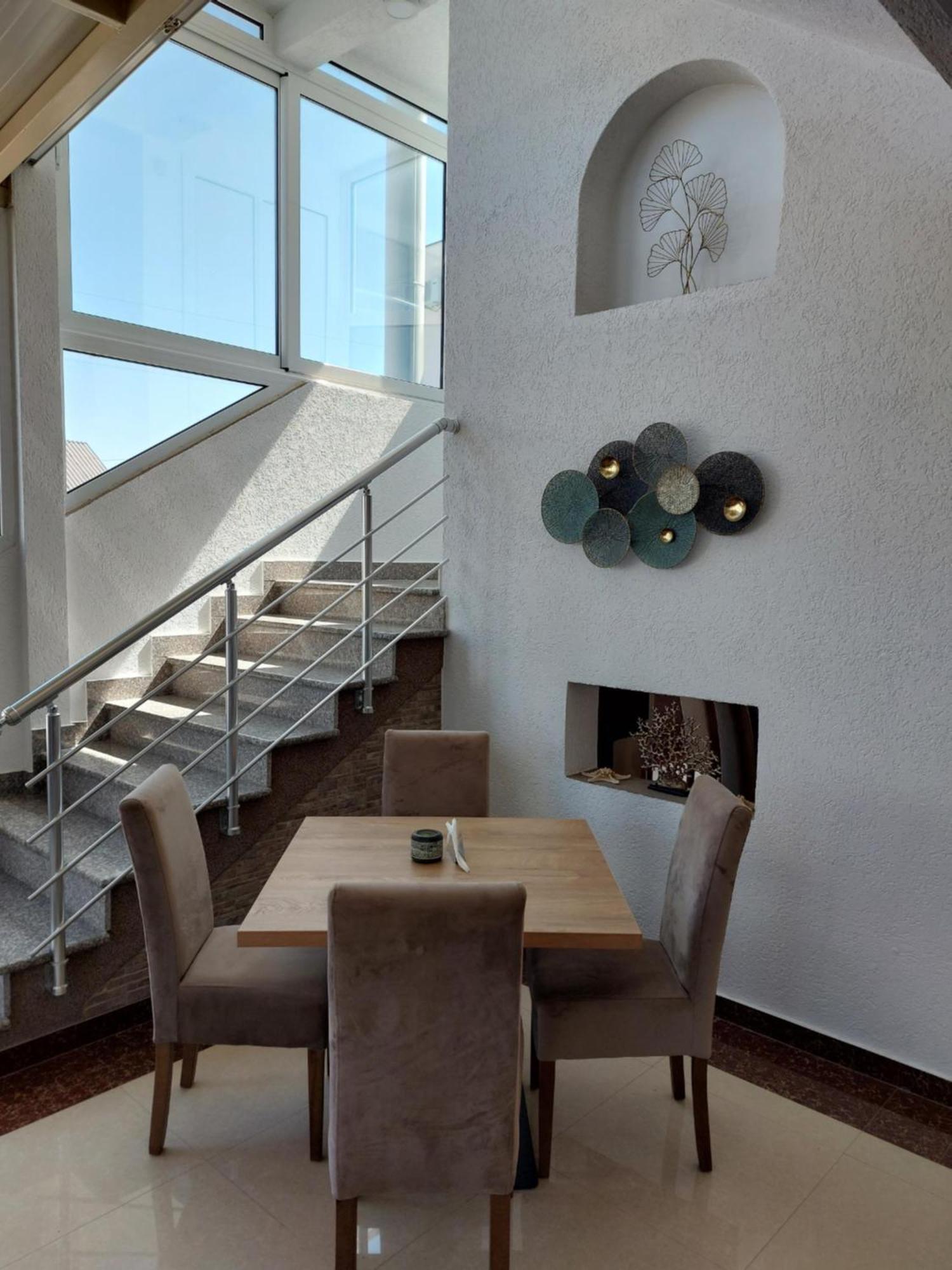 "House Muenster" Bed&Breakfast - Ulcinj Donji Stoj Zewnętrze zdjęcie