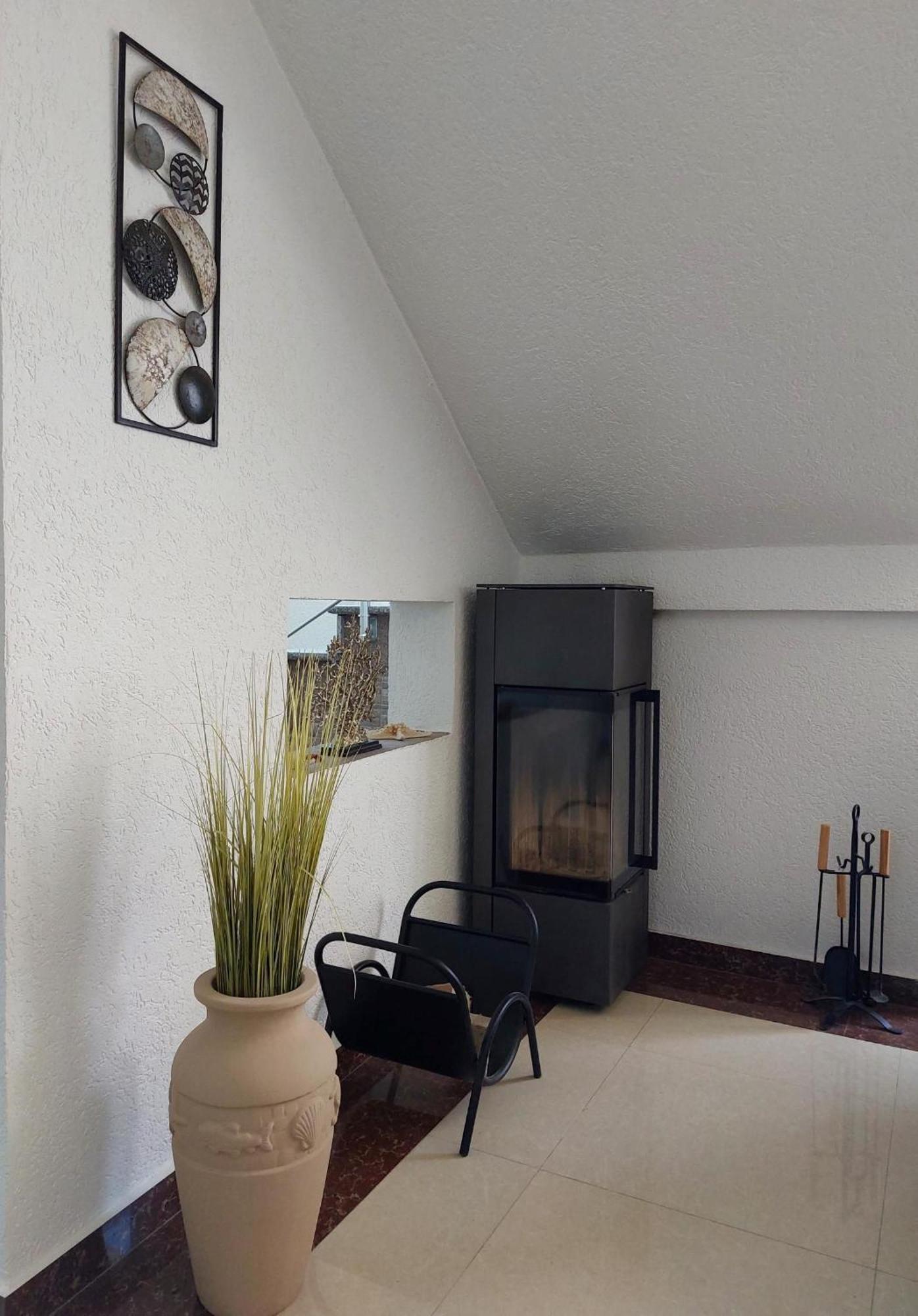 "House Muenster" Bed&Breakfast - Ulcinj Donji Stoj Zewnętrze zdjęcie