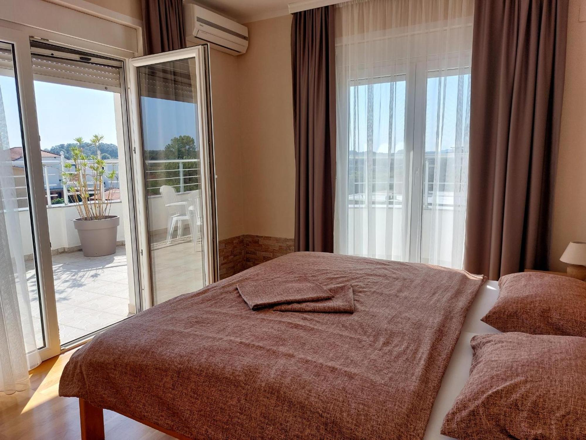 "House Muenster" Bed&Breakfast - Ulcinj Donji Stoj Pokój zdjęcie